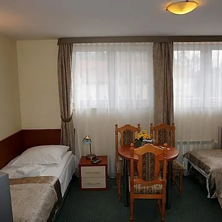 Мини-отель Pod Szczesliwa Gwiazda 2*