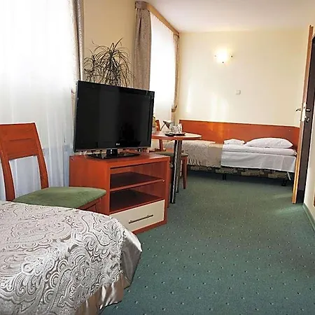 Pod Szczesliwa Gwiazda Мини-отель 2*