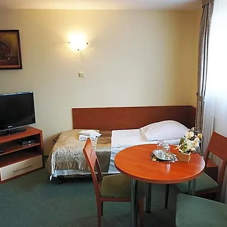 Pod Szczesliwa Gwiazda Мини-отель 2*