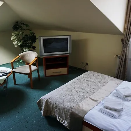 Pod Szczesliwa Gwiazda 2* Cekanowo