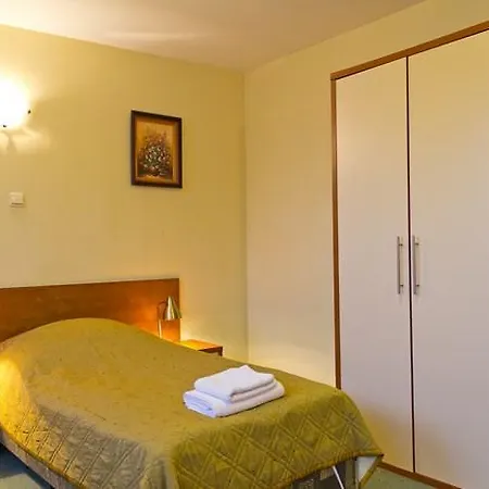 Pod Szczesliwa Gwiazda Мини-отель Cekanowo