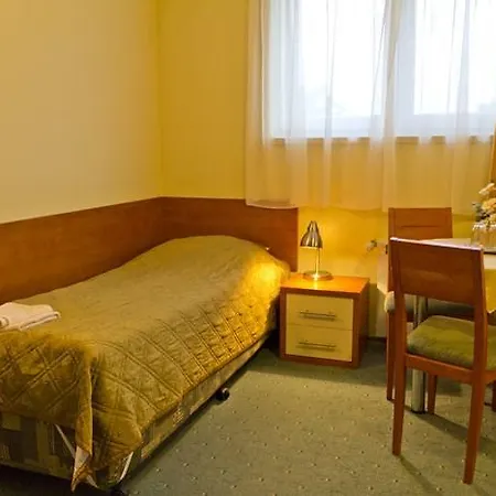 宾馆 Pod Szczesliwa Gwiazda 2*